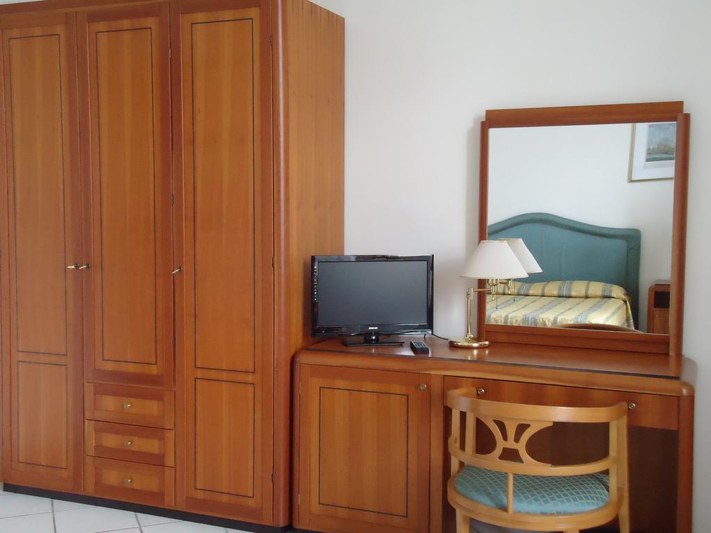 Albergo Roma 카쉬아나테르메 객실 사진